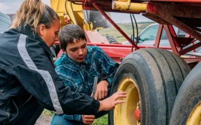 3 Signs You May Need Trailer Repair Services